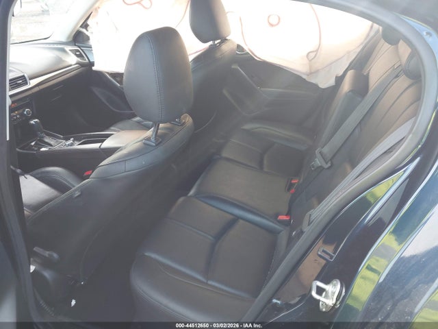 Продаж на аукціоні авто 2018 Mazda Mazda3 Touring, vin: 3MZBN1L39JM209691, номер лоту: 44512650
