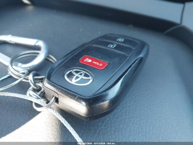Toyota Prius Le 2025 JTDACAAU3S3059113 Image 11