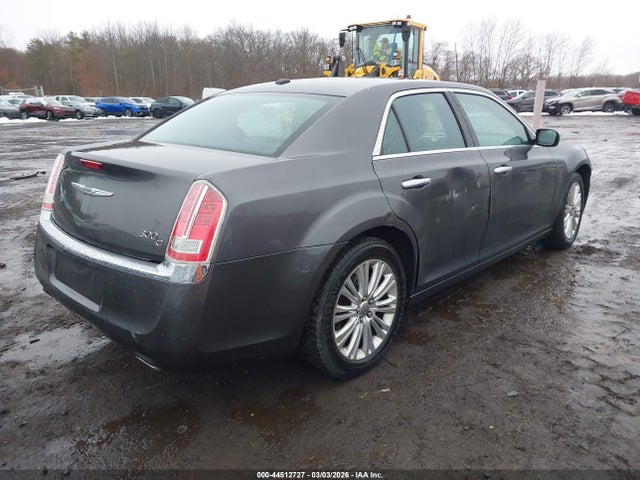 2013 CHRYSLER 300C 2C3CCAKGXDH723526 Photo 3