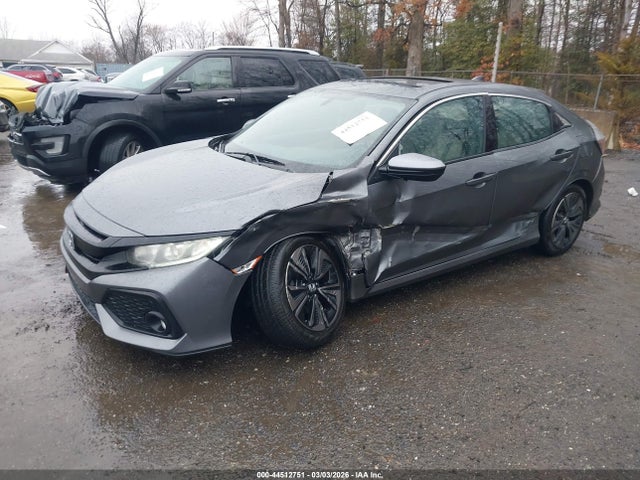 44512751 :رقم المزاد ، SHHFK7H7XHU203715 vin ، 2017 Honda Civic Ex-l مزاد بيع