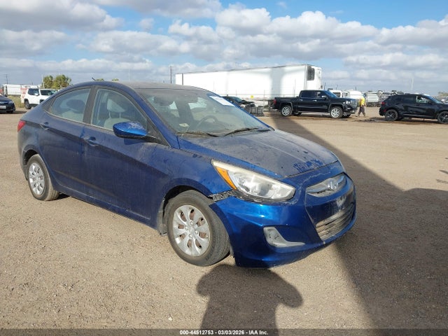 2016 Hyundai Accent Se მანქანა იყიდება აუქციონზე, vin: KMHCT4AE3GU153945, აუქციონის ნომერი: 44512753