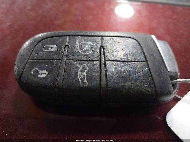 Продажа на аукционе авто 2015 Chrysler 200 Limited, vin: 1C3CCCAB7FN526812, номер лота: 44512769
