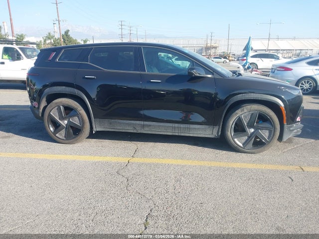 Fisker Ocean One 2023 VCF1ZBU27PG002055 Image 13