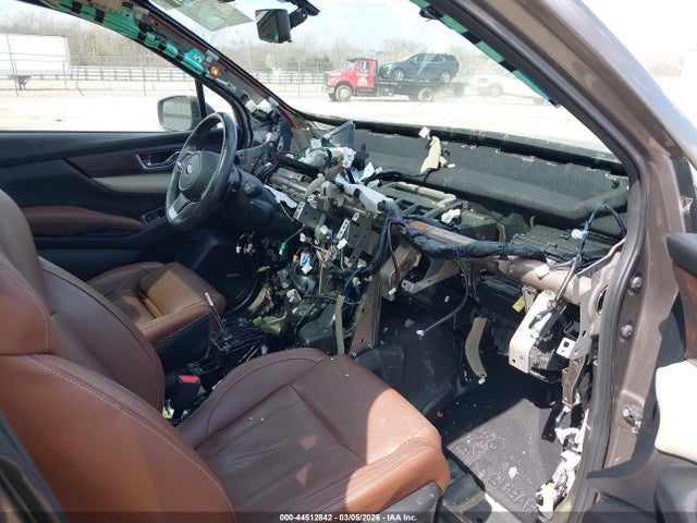 44512842 :رقم المزاد ، 4S4WMARD4M3440832 vin ، 2021 Subaru Ascent Touring مزاد بيع