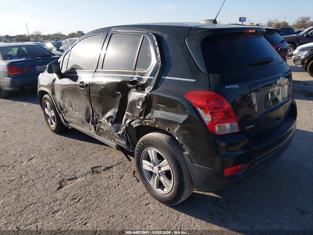 2020 CHEVROLET TRAX KL7CJKSB8LB314134 Photo 2