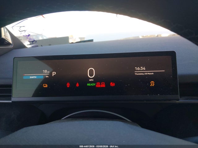Fisker Ocean One 2023 VCF1ZBU23PG003719 Image 7