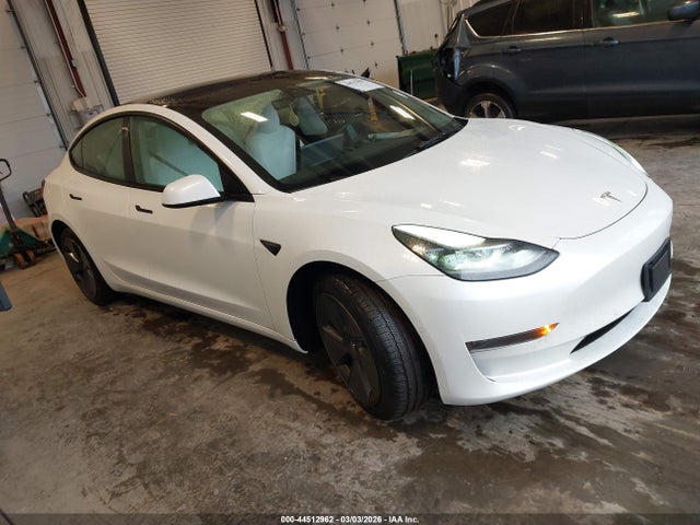 Продаж на аукціоні авто 2021 Tesla Model 3 Standard Range Plus Rear-wheel Drive, vin: 5YJ3E1EAXMF087063, номер лоту: 44512962