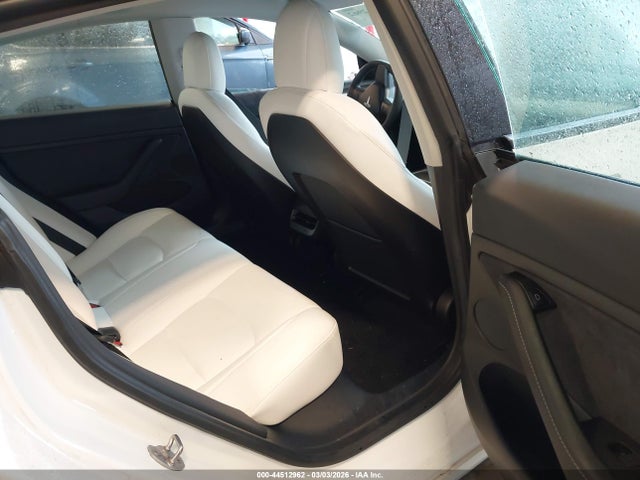 Продаж на аукціоні авто 2021 Tesla Model 3 Standard Range Plus Rear-wheel Drive, vin: 5YJ3E1EAXMF087063, номер лоту: 44512962