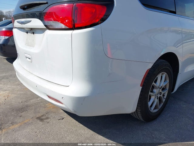 44513056 :رقم المزاد ، 2C4RC1CGXJR158561 vin ، 2018 Chrysler Pacifica Lx مزاد بيع