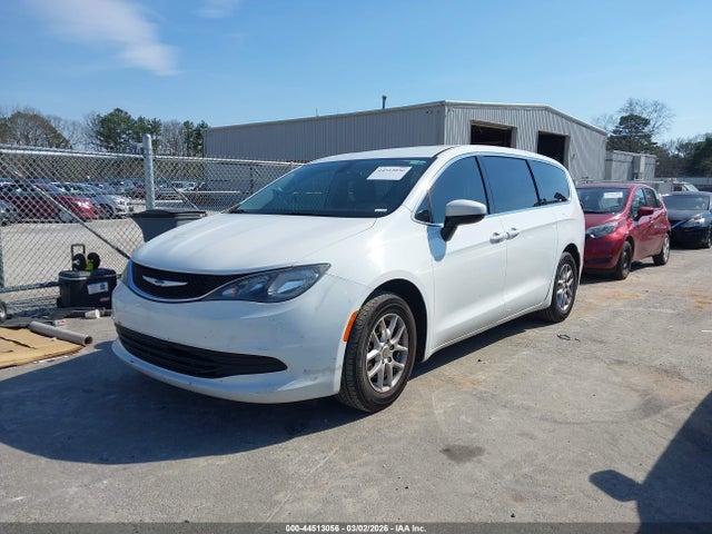 44513056 :رقم المزاد ، 2C4RC1CGXJR158561 vin ، 2018 Chrysler Pacifica Lx مزاد بيع