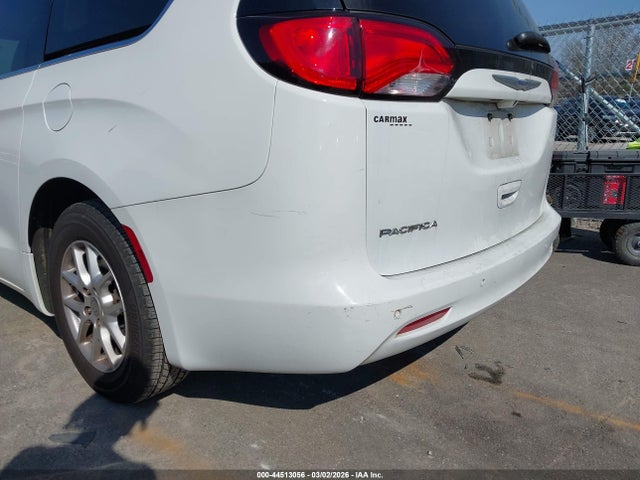 44513056 :رقم المزاد ، 2C4RC1CGXJR158561 vin ، 2018 Chrysler Pacifica Lx مزاد بيع