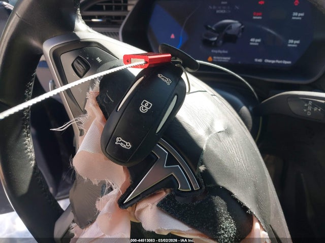 44513083 :رقم المزاد ، 5YJXCAE21JF102397 vin ، 2018 Tesla Model X 100d/75d/p100d مزاد بيع