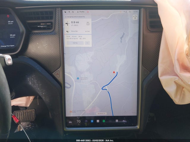 44513083 :رقم المزاد ، 5YJXCAE21JF102397 vin ، 2018 Tesla Model X 100d/75d/p100d مزاد بيع