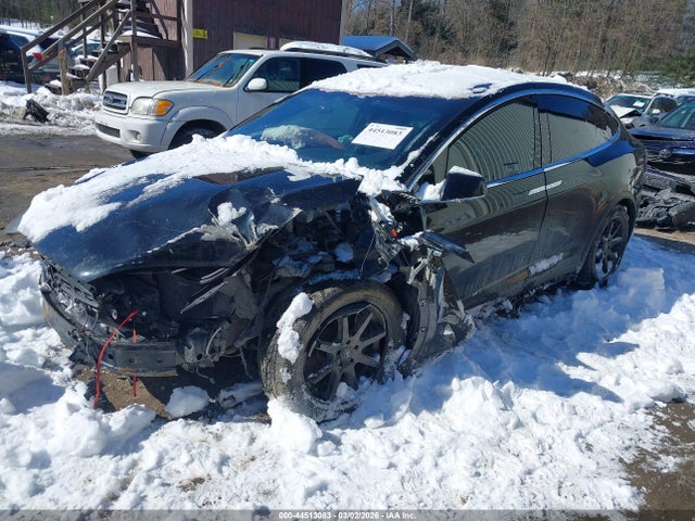 44513083 :رقم المزاد ، 5YJXCAE21JF102397 vin ، 2018 Tesla Model X 100d/75d/p100d مزاد بيع