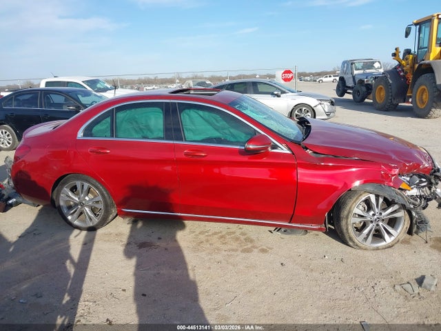 2018 Mercedes-benz C 300 მანქანა იყიდება აუქციონზე, vin: 55SWF4JB7JU248070, აუქციონის ნომერი: 44513141
