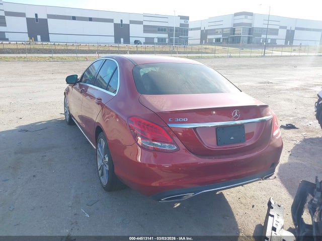 2018 Mercedes-benz C 300 მანქანა იყიდება აუქციონზე, vin: 55SWF4JB7JU248070, აუქციონის ნომერი: 44513141