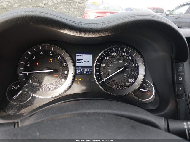 44513154 :رقم المزاد ، JN1BY1AR1FM561090 vin ، 2015 Infiniti Q70 3.7x مزاد بيع