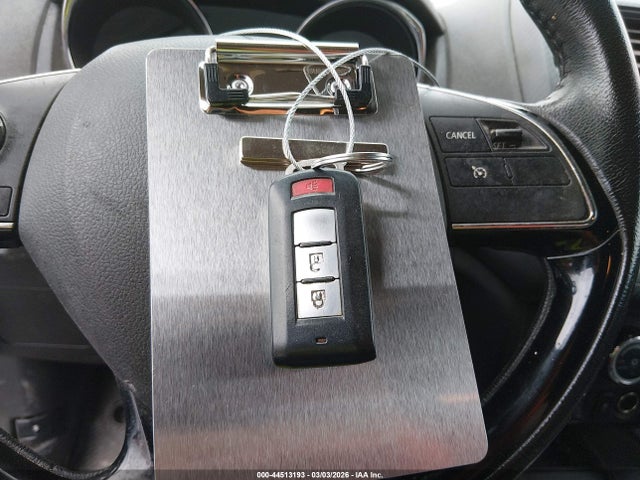 2018 MITSUBISHI OUTLANDER SPORT JA4AP3AW9JZ011638 Photo 10