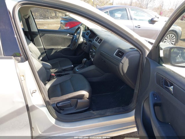 Aukcja sprzedaży 2011 Volkswagen Jetta 2.5l Se, vin: 3VWDX7AJ3BM060123, numer aukcji: 44513202