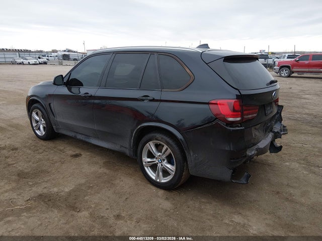 2015 BMW X5 5UXKR0C54F0K69292 Photo 2