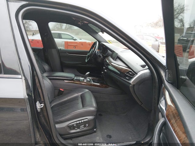 2015 BMW X5 5UXKR0C54F0K69292 Photo 4