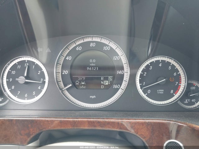 2011 Mercedes-benz E 350 4matic მანქანა იყიდება აუქციონზე, vin: WDDHH8HB0BA214831, აუქციონის ნომერი: 44513253