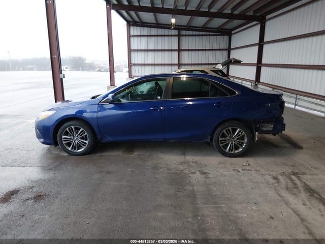 Aukcja sprzedaży 2016 Toyota Camry Se, vin: 4T1BF1FK4GU573813, numer aukcji: 44513257