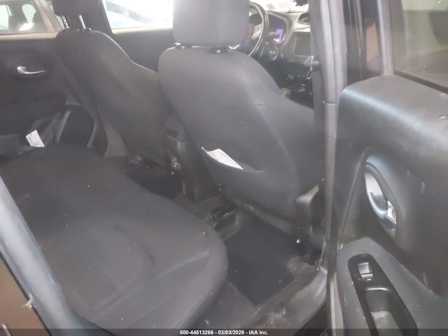 44513266 :رقم المزاد ، ZACNJBBB4LPL47534 vin ، 2020 Jeep Renegade Latitude 4x4 مزاد بيع