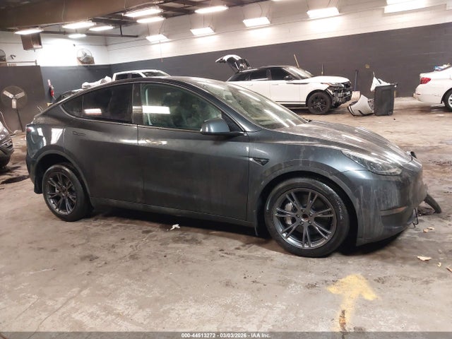 Aukcja sprzedaży 2025 Tesla Model Y Long Range Single Motor Rear-wheel Drive, vin: 7SAYGDED5SF271211, numer aukcji: 44513272