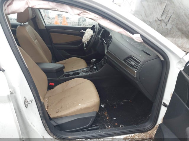 Aukcja sprzedaży 2019 Volkswagen Jetta 1.4t Sel, vin: 3VWE57BU4KM065978, numer aukcji: 44513281