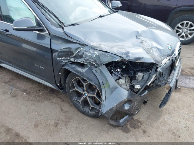 2016 BMW X1 WBXHT3C36GP883754 Photo 5