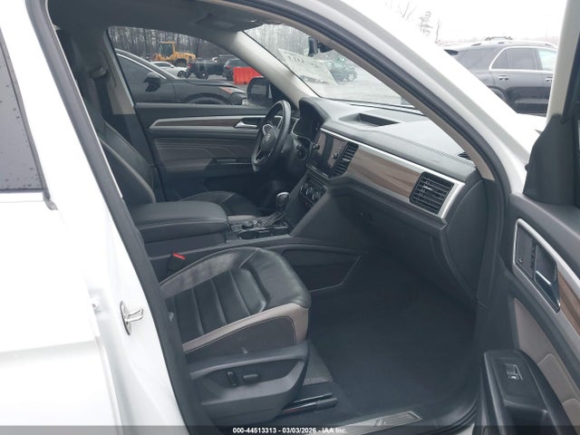 2021 Volkswagen Atlas 3.6l V6 Sel Premium მანქანა იყიდება აუქციონზე, vin: 1V2TR2CA9MC550545, აუქციონის ნომერი: 44513313