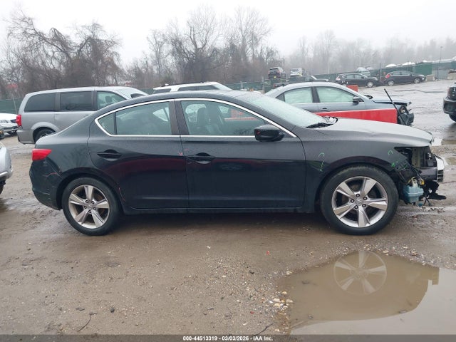 44513319 :رقم المزاد ، 19VDE1F76DE005898 vin ، 2013 Acura Ilx 2.0l مزاد بيع