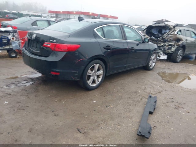 44513319 :رقم المزاد ، 19VDE1F76DE005898 vin ، 2013 Acura Ilx 2.0l مزاد بيع