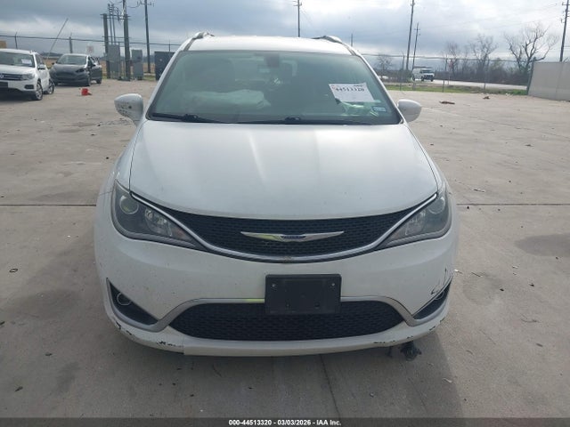 Продажа на аукционе авто 2020 Chrysler Pacifica Touring L, vin: 2C4RC1BG5LR279244, номер лота: 44513320