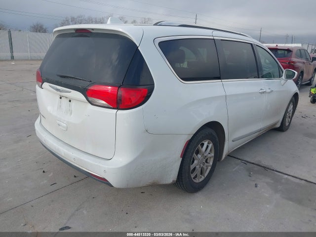 Продажа на аукционе авто 2020 Chrysler Pacifica Touring L, vin: 2C4RC1BG5LR279244, номер лота: 44513320