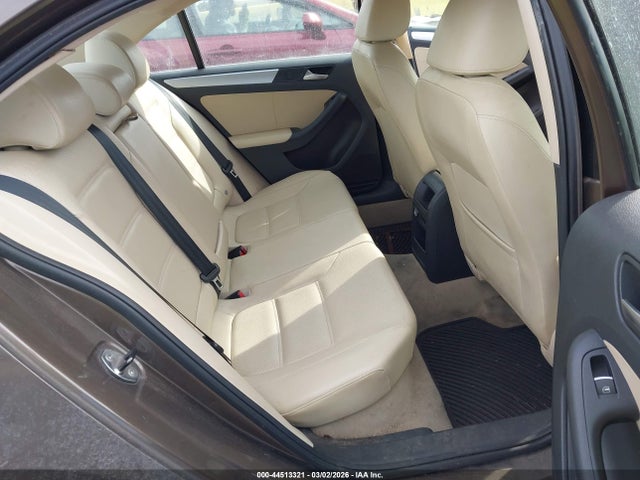 44513321 :رقم المزاد ، 3VWDP7AJ5DM295092 vin ، 2013 Volkswagen Jetta 2.5l Se مزاد بيع
