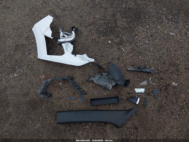 2GNAXUEV5K6190892 Chevrolet EQUINOX LT