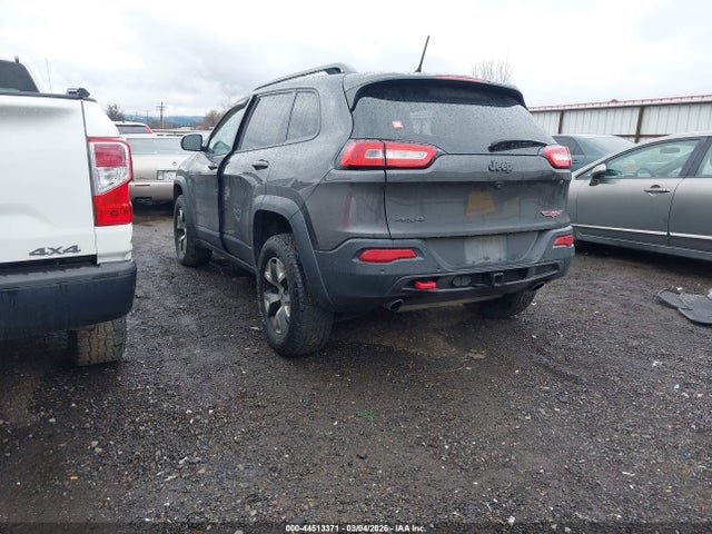 Jeep Cherokee Trailhawk 2015 1C4PJMBSXFW614013 Image 3