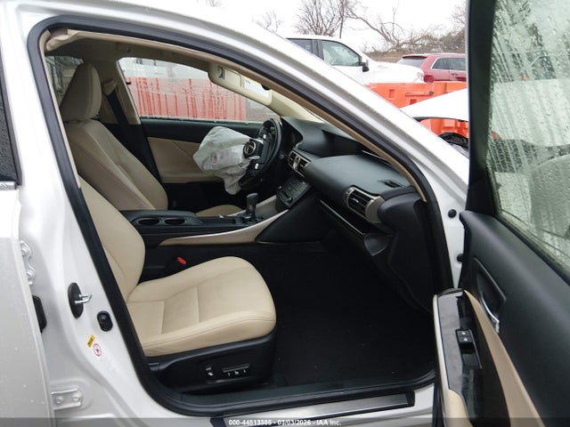Aukcja sprzedaży 2016 Lexus Is 200t, vin: JTHBA1D2XG5012031, numer aukcji: 44513385