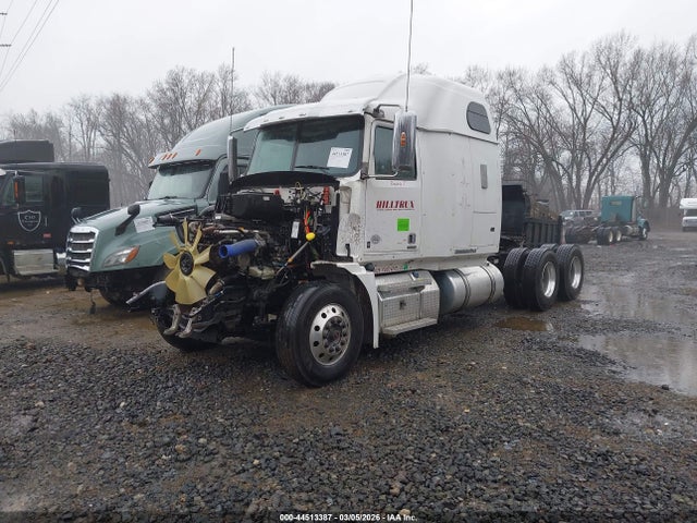 44513387 :رقم المزاد ، 5KJJBHDR2MLMJ2675 vin ، 2021 Western Star 5700 Xe Set Back Axle W/sleeper مزاد بيع