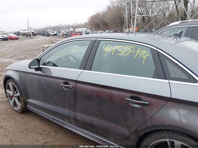 44513444 :رقم المزاد ، WUABWGFF5LA905881 vin ، 2020 Audi Rs 3 Tfsi Quattro S Tronic مزاد بيع
