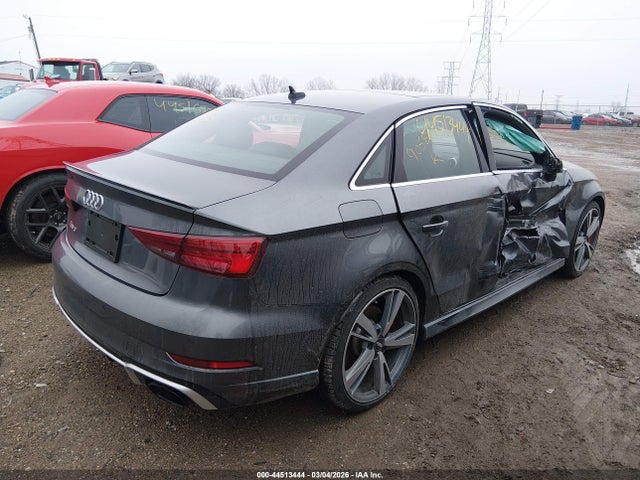 2020 AUDI RS 3 WUABWGFF5LA905881 Photo 3