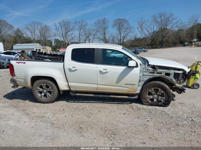 1GCGTCEN5J1304058 Chevrolet Colorado Lt