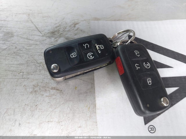 Продаж на аукціоні авто 2013 Volkswagen Passat 2.0l Tdi Sel Premium, vin: 1VWCN7A32DC001149, номер лоту: 44513511