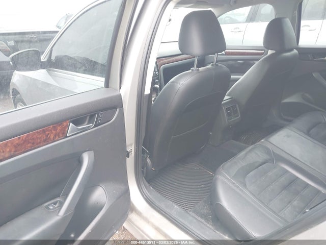 Продаж на аукціоні авто 2013 Volkswagen Passat 2.0l Tdi Sel Premium, vin: 1VWCN7A32DC001149, номер лоту: 44513511