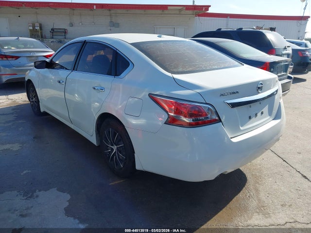 1N4AL3AP0FN871930 Nissan Altima 2.5 S