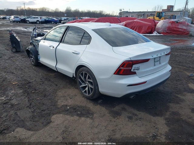 2020 VOLVO S60 7JR102FK8LG043930 Photo 2