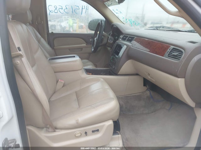 Продажа на аукционе авто 2010 Gmc Yukon Slt, vin: 1GKUKCE0XAR170647, номер лота: 44513582