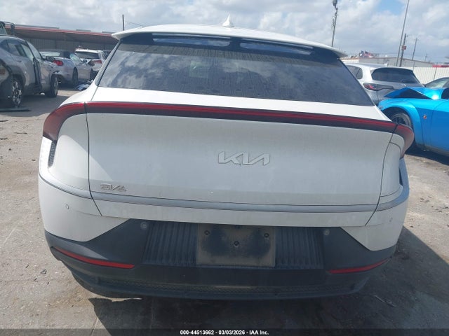 KNDC34LB1N5045080 KIA EV6 LIGHT